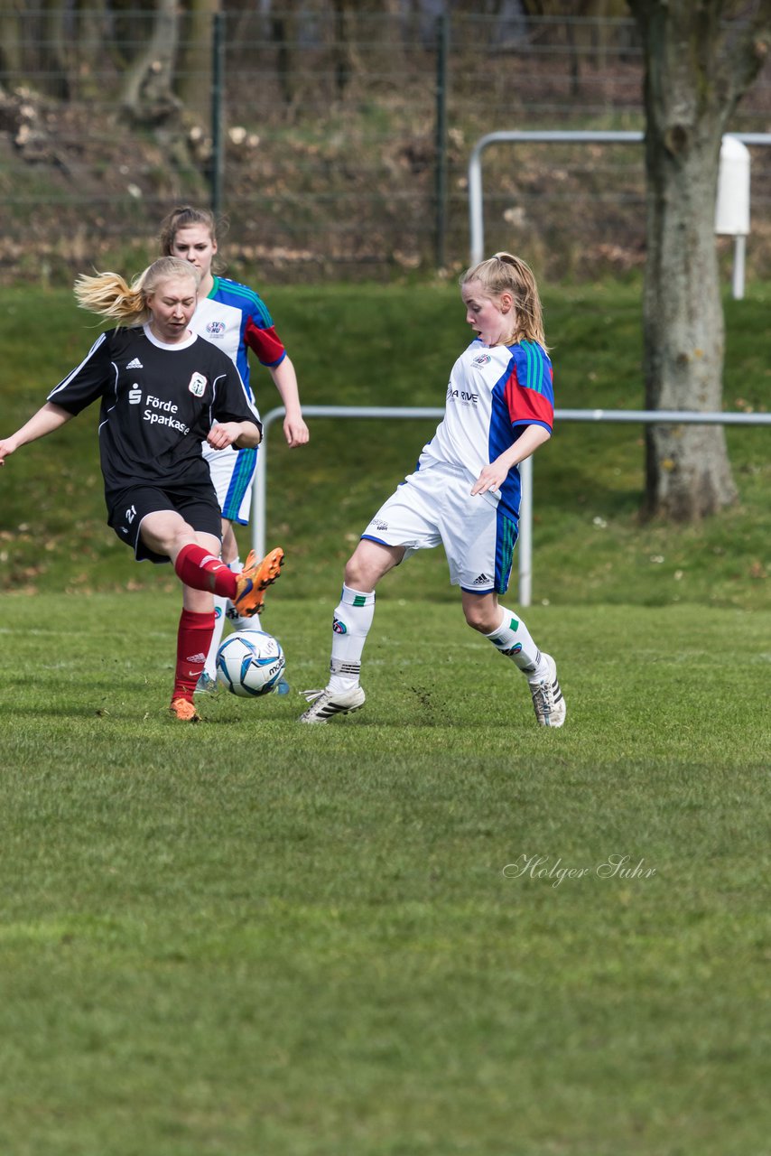 Bild 116 - wBJ SV Henstedt Ulzburg - TSV Schnberg : Ergebnis: 5:2